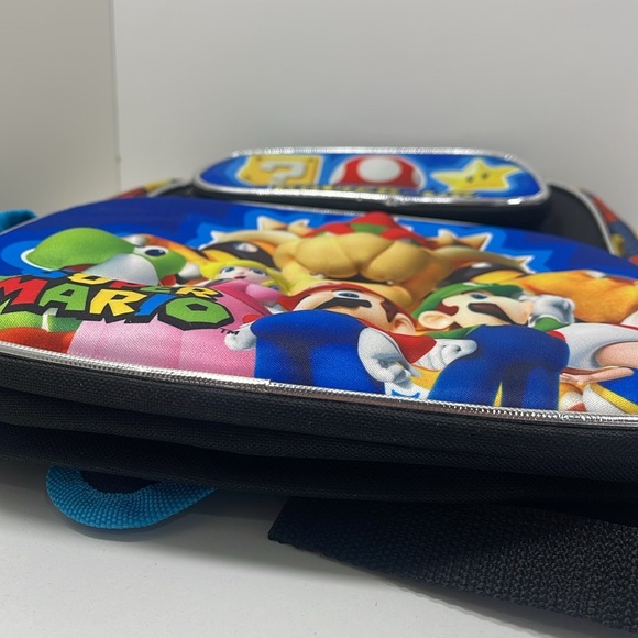 SUPER MARIO 12” 3D BACKPACK - Picture 5 of 11